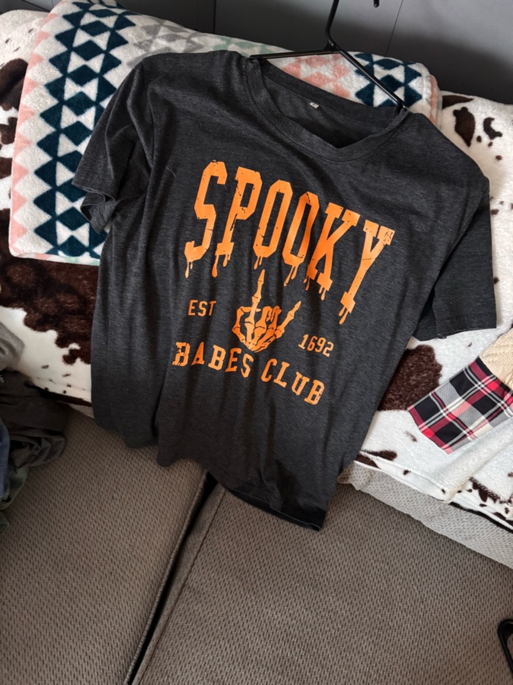 SHEIN Black Short Sleeve Tee with Orange 'Spooky Babes Club' Graphic